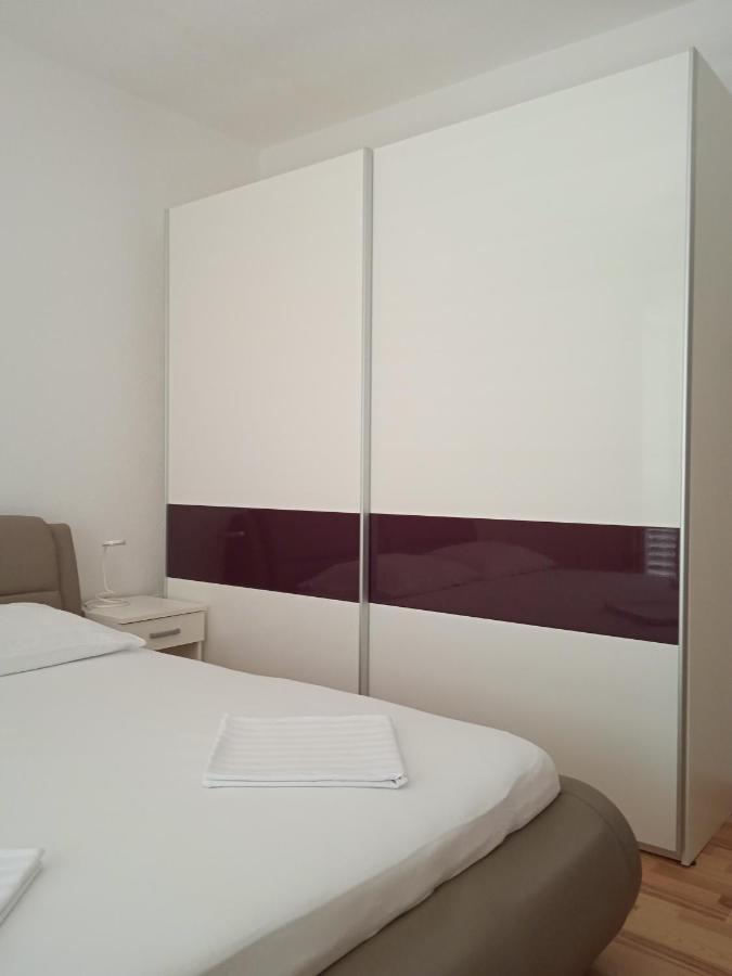 Apartment Davor Gradac  Esterno foto