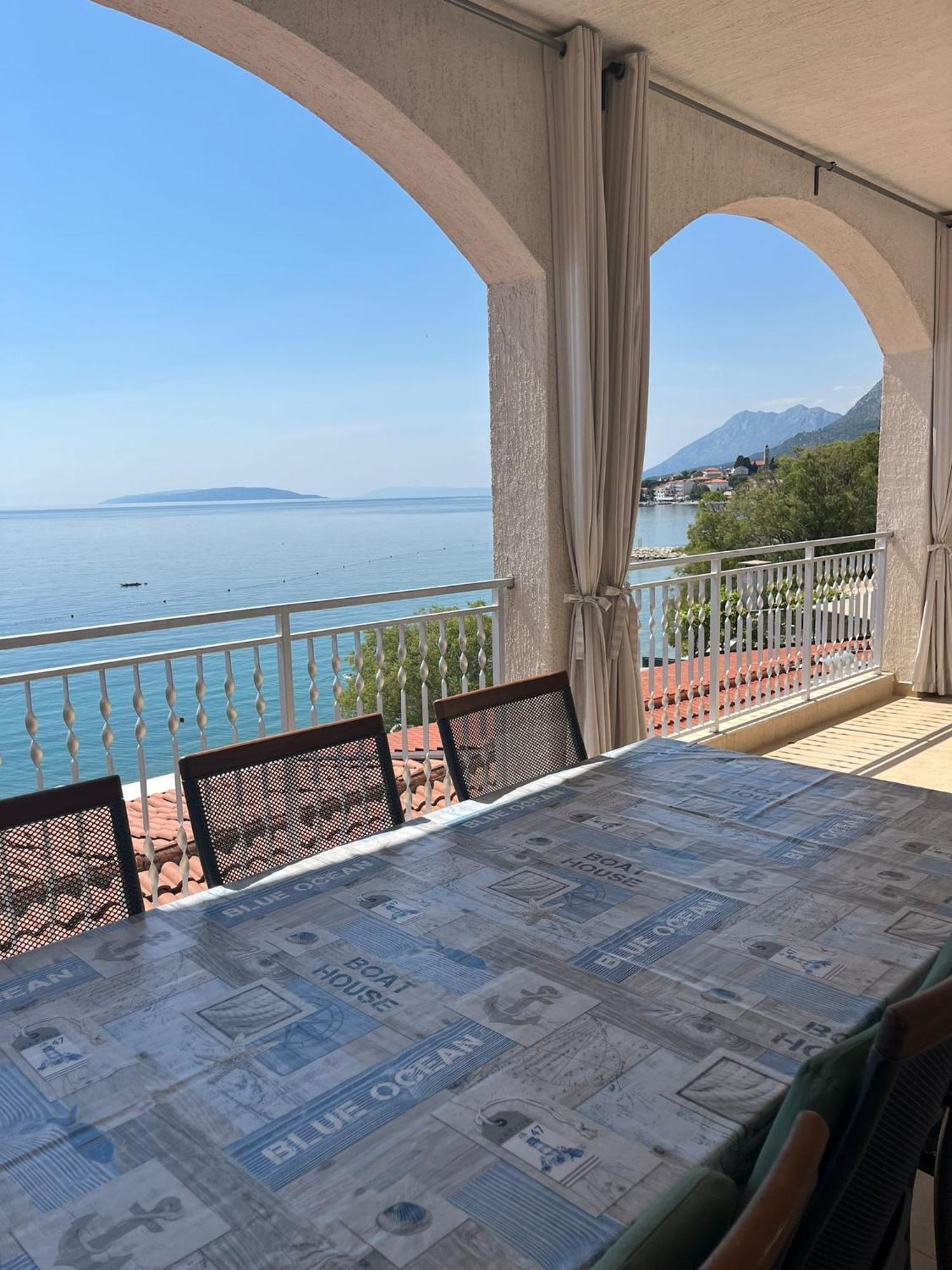 Apartment Davor Gradac  Esterno foto