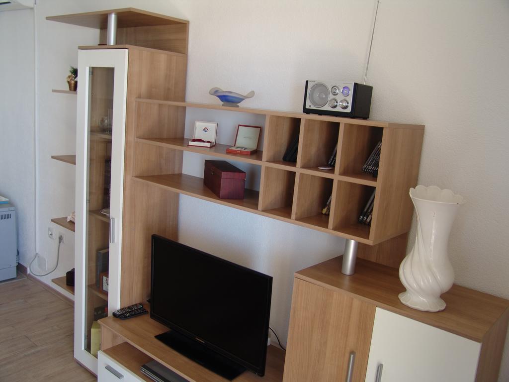 Apartment Davor Gradac  Camera foto